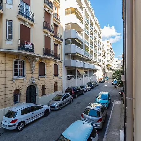 Apartment Water Front Studio & Parking